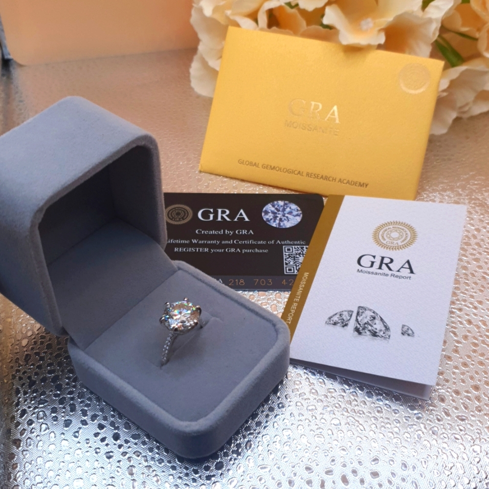 New🌹5 Carat💍 MOISSANITE white NATURAL 925 Sterling Silver Size6 -GRA included - Picture 3 of 7